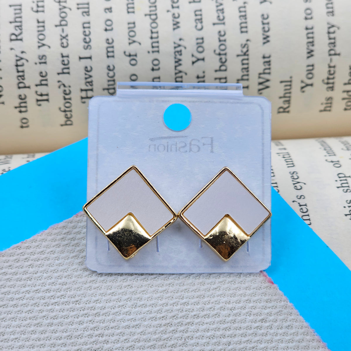 White & Golden Color Square Fashion Studs Earrings