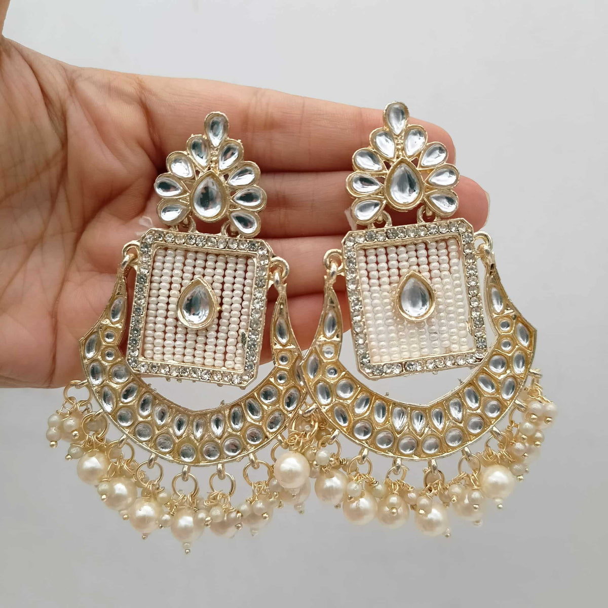 Trending Jalidar Beads White Gold Beautiful Kundan Earrings