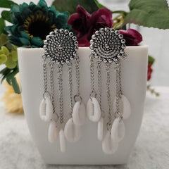 Five Chain Shell Round Silver Oxidised Earrings