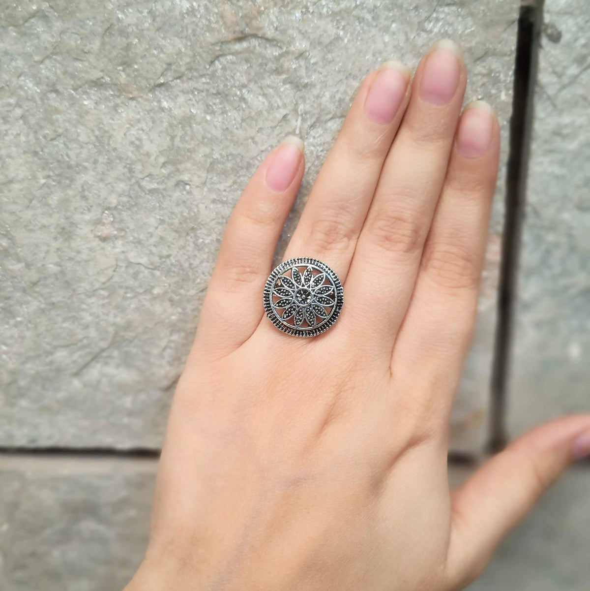 Flower in Circle Silver Oxidised Adjustable Finger Ring