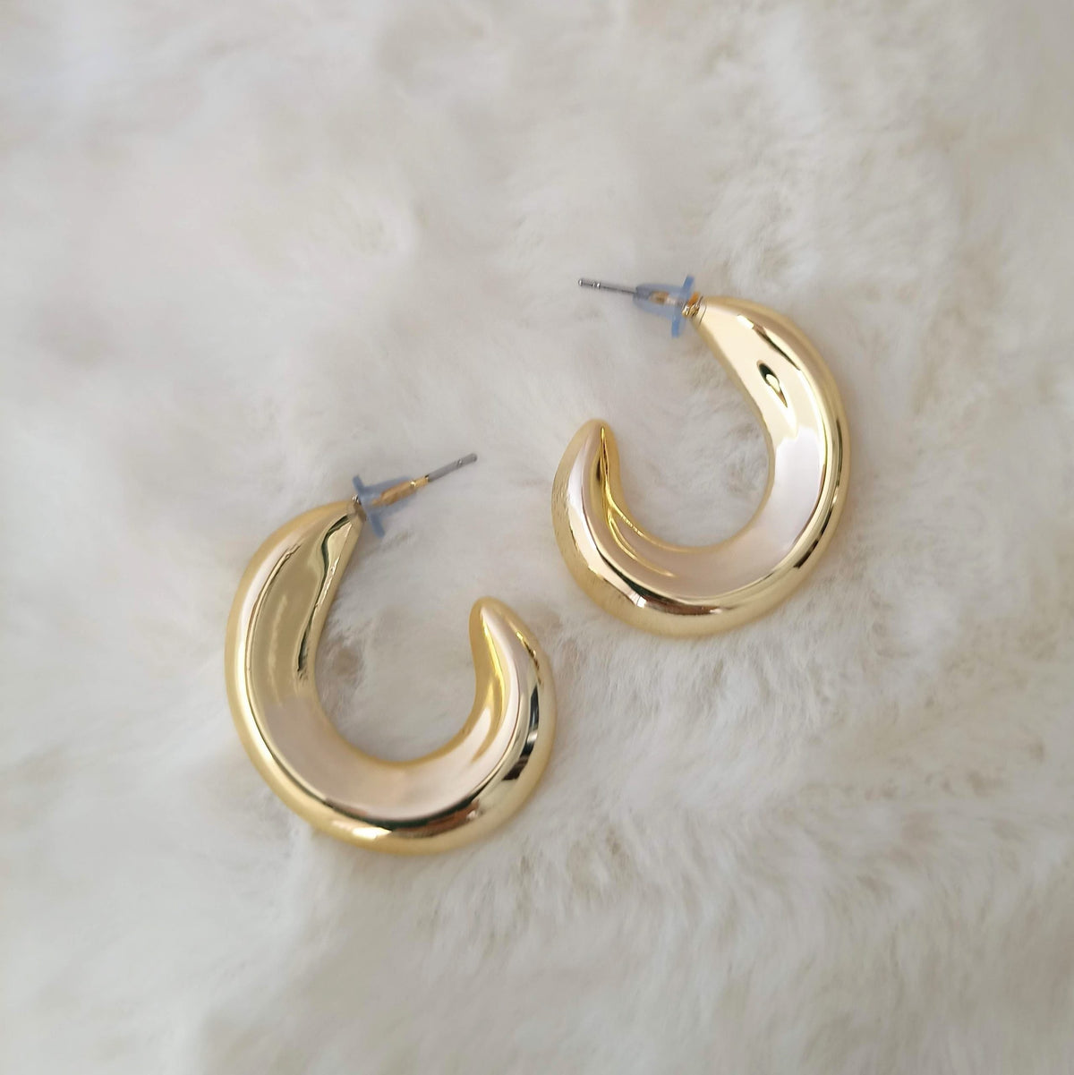 Golden Hoops Gorgeous Korean Fashion Earrings