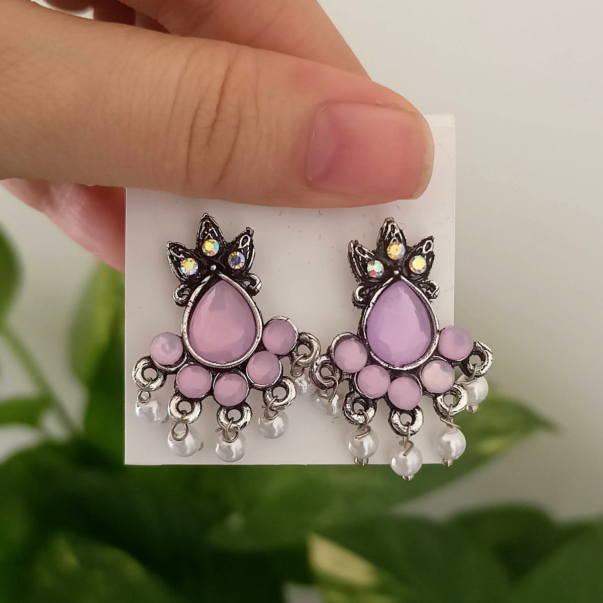 Light Purple Color Water Drop Shape White Beads Oxidised Silver Earrings