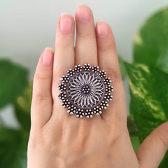 Tiny & Big Flower Design Silver Oxidised Adjustable Beautiful Finger Ring