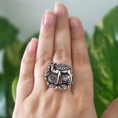 Camel Design Trendy Silver Oxidised Adjustable Finger Ring