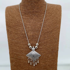 Diamond Shape Detailed Silver Oxidised Pendant Necklace