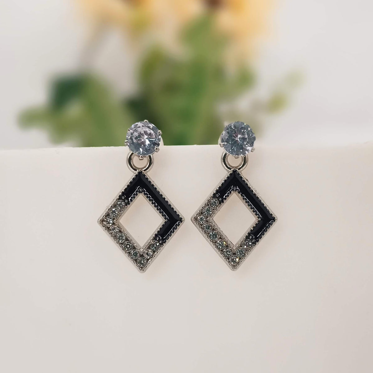 Diamond Shape Black & Silver Stone Fashion Trendy Korean Earrings