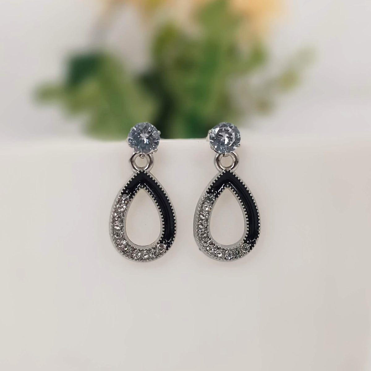 Water Drop Shape Black & Silver Stone Fashion Trendy Korean Earrings