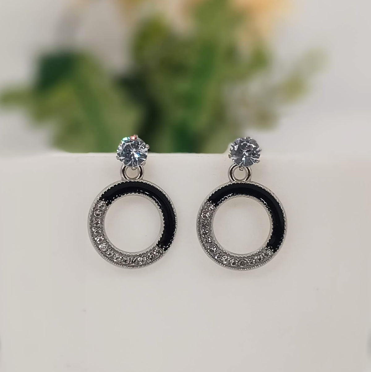 Round Shape Black & Silver Stone Fashion Trendy Korean Earrings