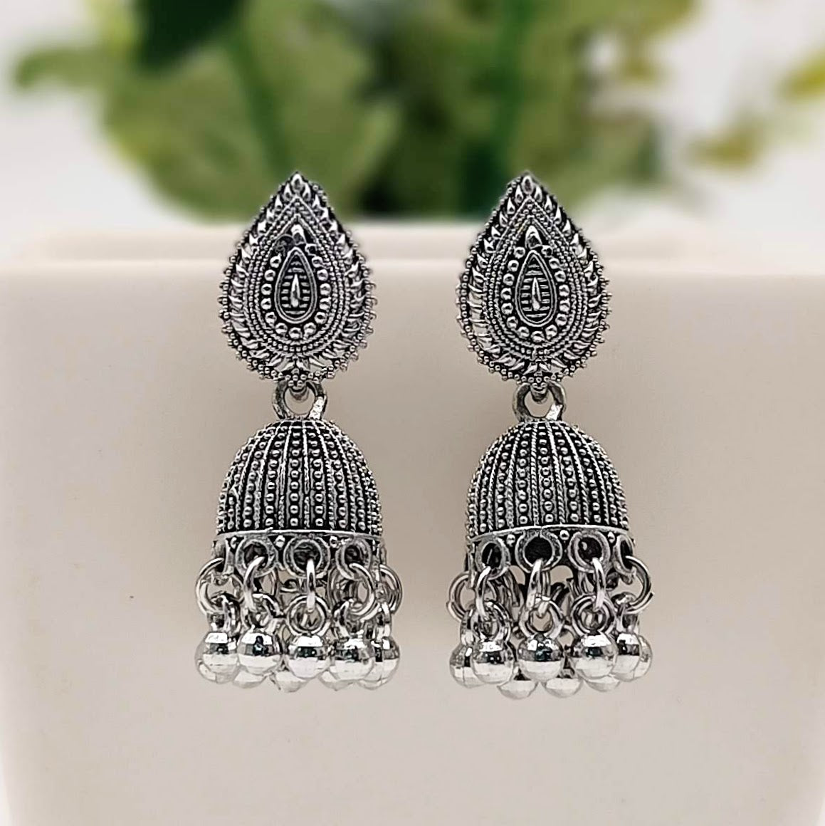 Tikka Design Gorgeous Jhumka Trendy Silver Oxidised Earrings