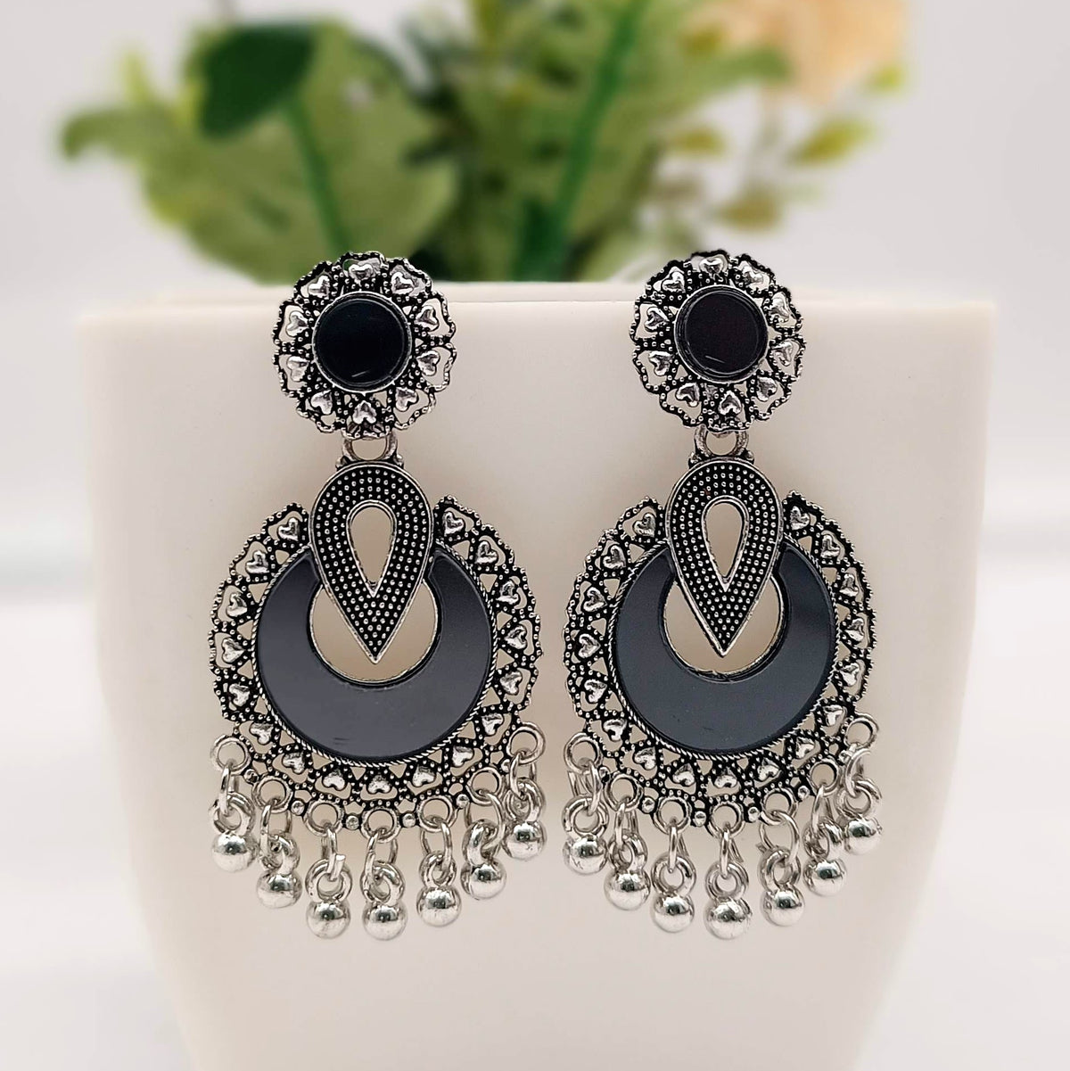 Black Mirror Chaandbali Shape Silver Classic Oxidised Earrings