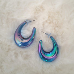 Metallic Blue Rainbow Shade Plastic Hoops Fashion Earrings